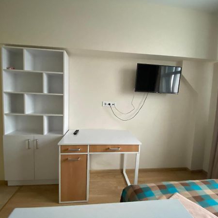 Bysmarthouse Aparthotel Kiev Ngoại thất bức ảnh