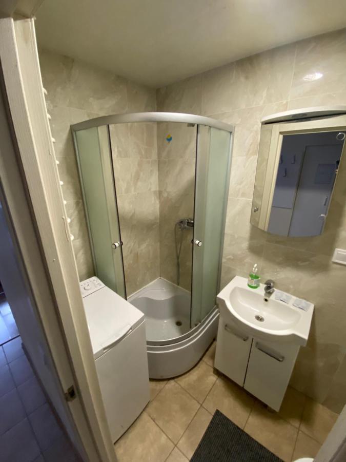 Bysmarthouse Aparthotel Kiev Ngoại thất bức ảnh