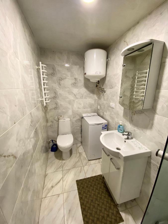 Bysmarthouse Aparthotel Kiev Ngoại thất bức ảnh