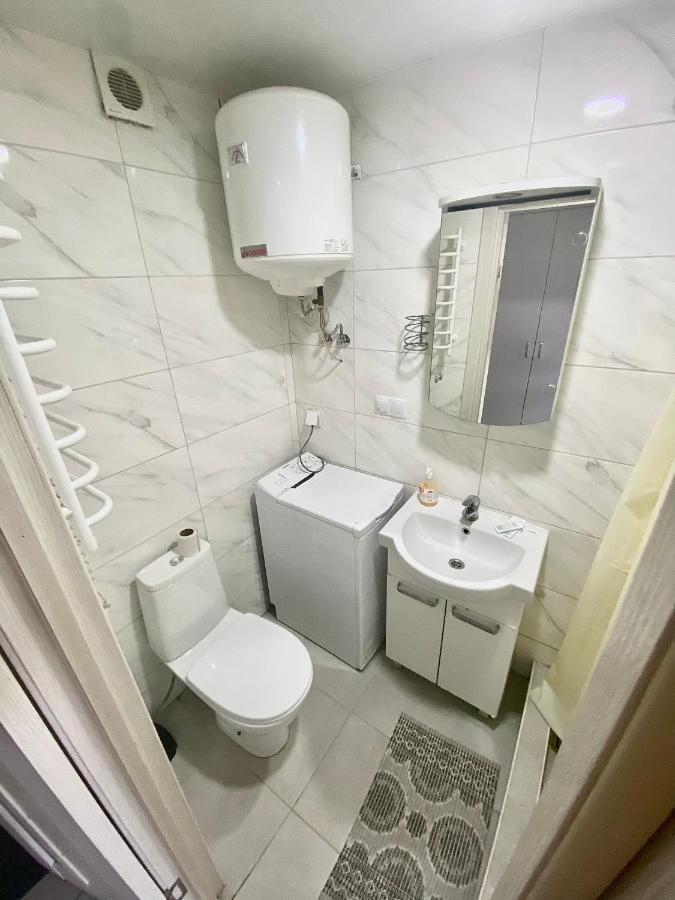 Bysmarthouse Aparthotel Kiev Ngoại thất bức ảnh